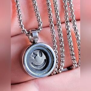 1g Fine Silver Pendant Starry Eyed 🤩 Unisex Jewelry Mens or Womens Amulet✨️